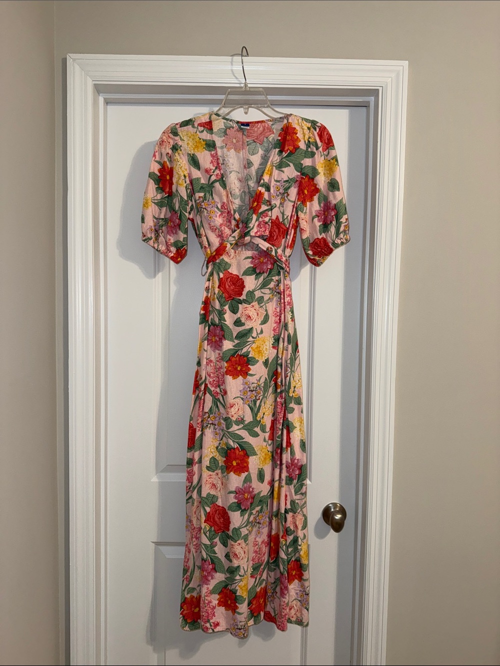 Old Navy Pink Floral Wrap Maxi Dress with Puff Sleeves
